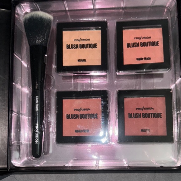 Profusion Cosmetics Pink and Orange Blush Palette - Picture 3 of 5